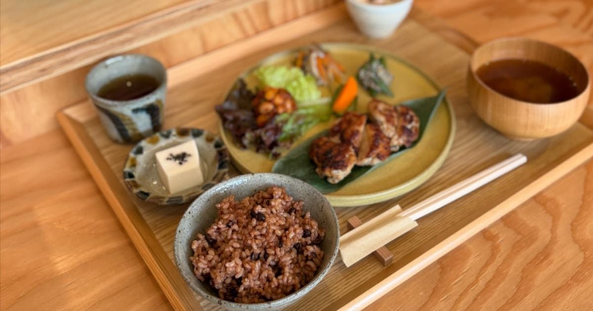一汁三菜と茶 呼吸