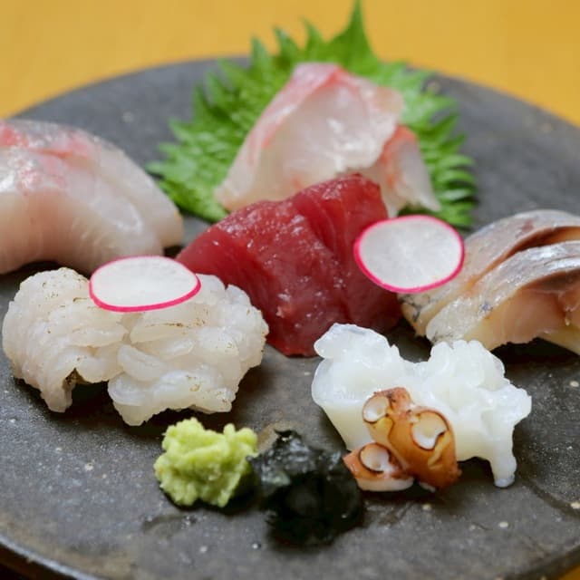 みよし